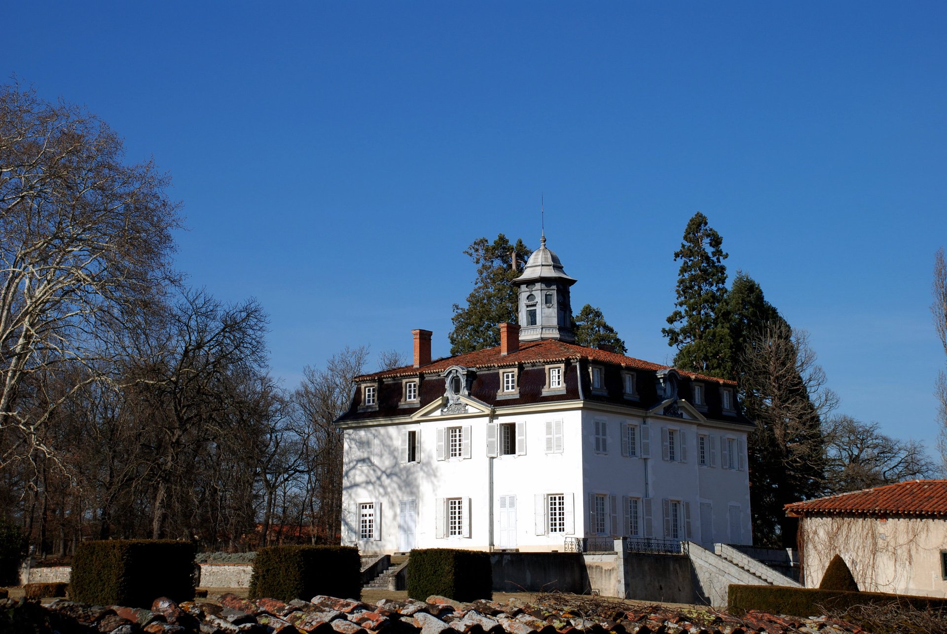 Wallpapers Constructions and architecture Castles - Palace chateau de beauvoir a Arthun ,Loire 42