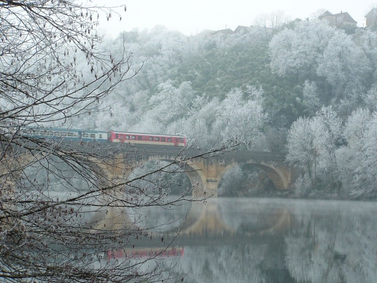 Wallpapers Trips : Europ France > Aquitaine pont ferr de Trmolat en Dordogne