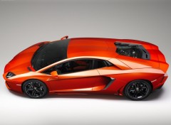 Fonds d'cran Voitures Lamborghini Aventador LP700-4