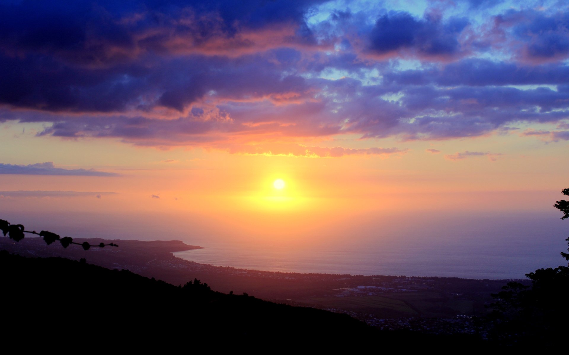 Fonds d'cran Voyages : Afrique La Runion Couch de Soleil ( La Runion )