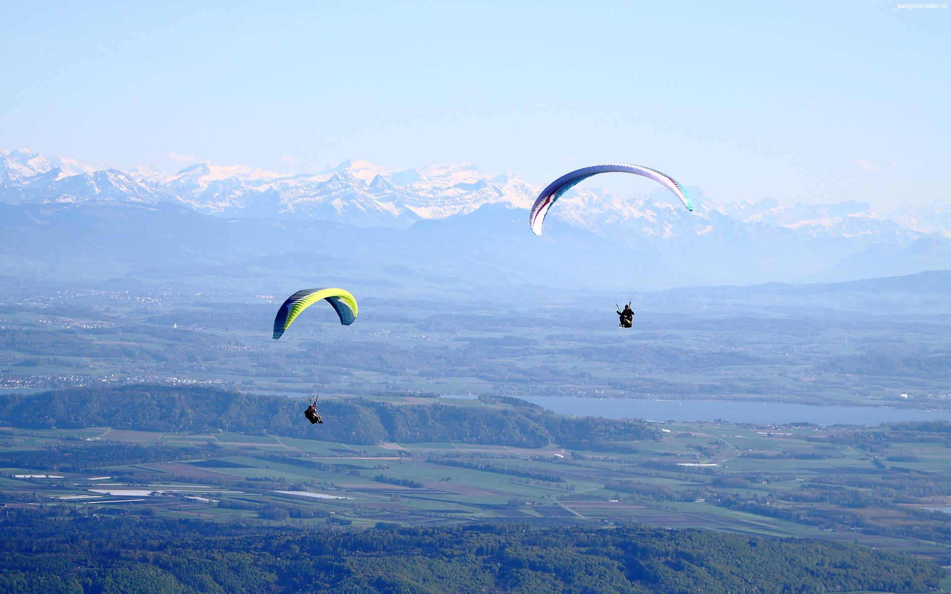 Fonds d'cran Sports - Loisirs Parapente Les deux parapentes