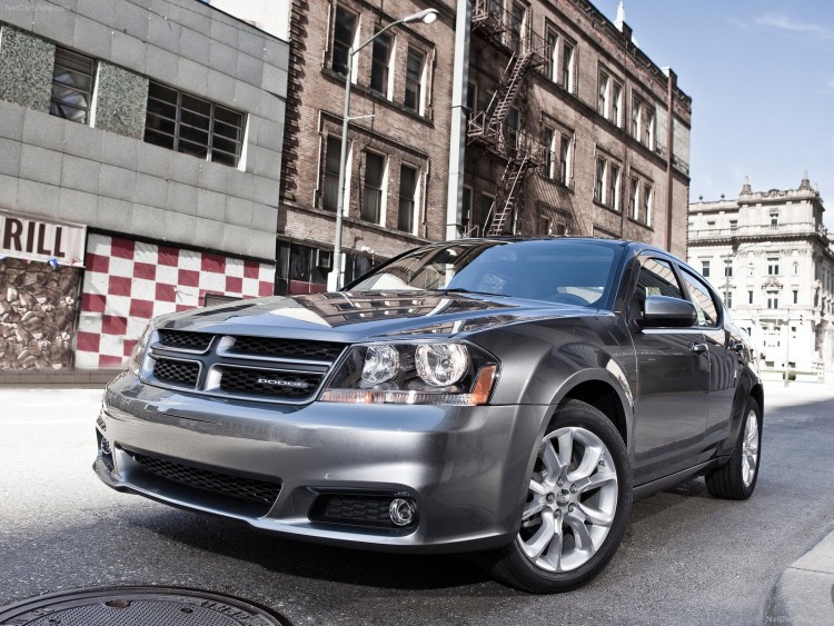 Fonds d'cran Voitures Dodge Dodge Avenger RT