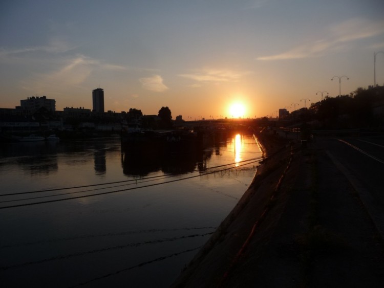 Fonds d'cran Nature Couchers et levers de Soleil La seine se couche