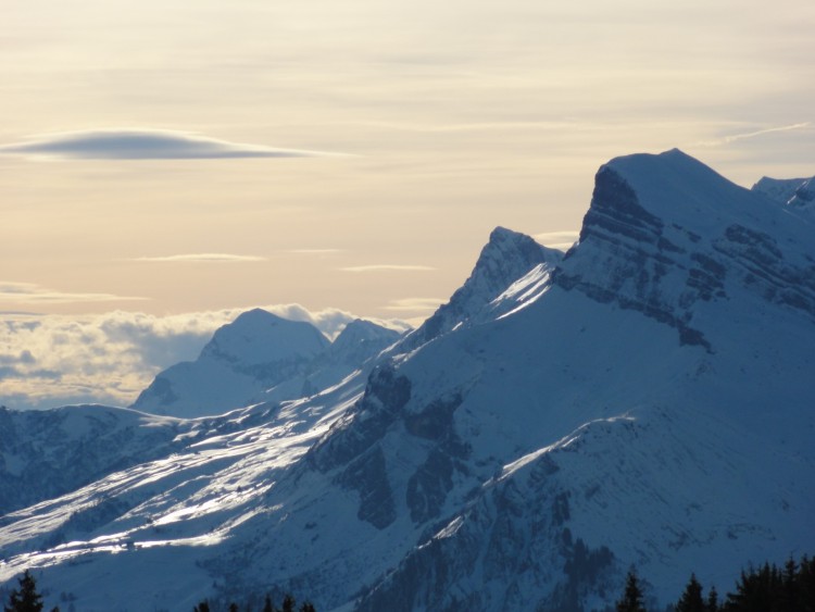 Wallpapers Nature Mountains Vue sur la montagne Haute-Savoie