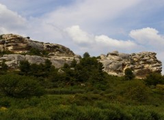 Fonds d'cran Nature roches des alpilles