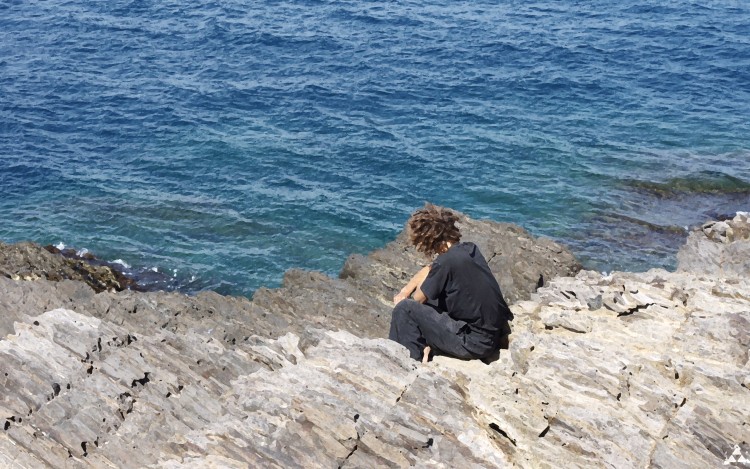 Fonds d'cran Nature Mers - Ocans - Plages seul ...