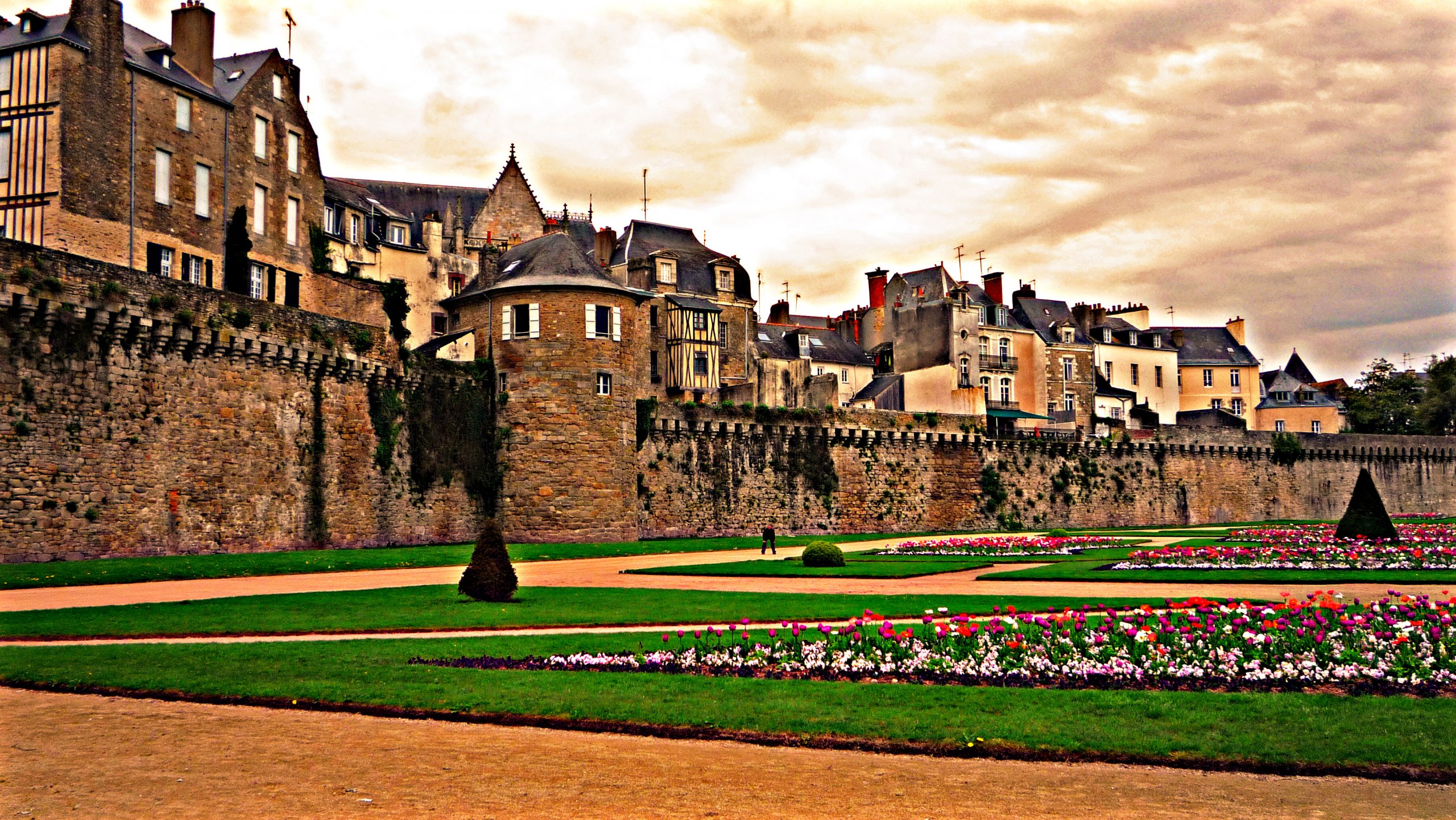 Fonds d'cran Constructions et architecture Chteaux - Palais vannes