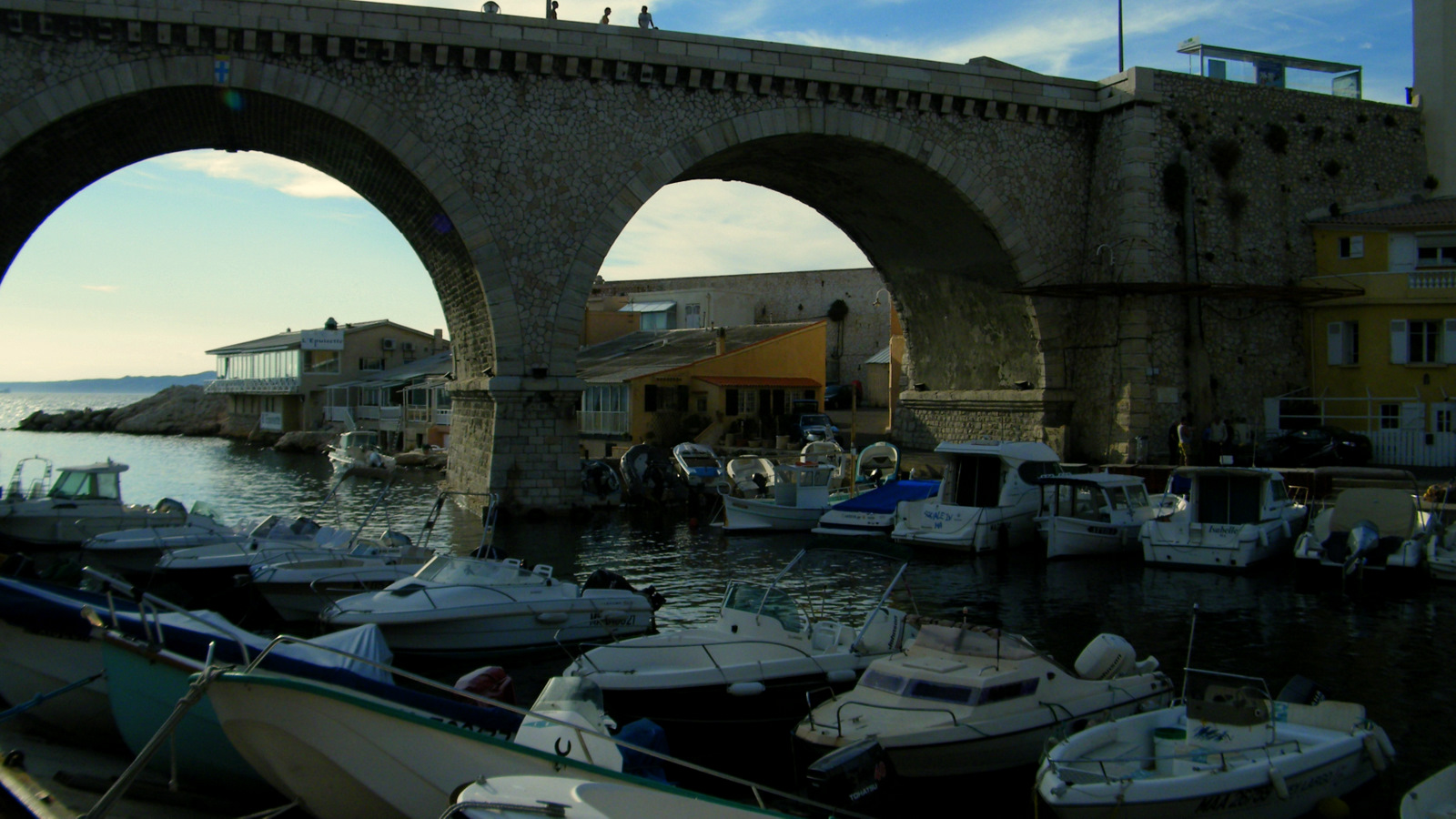 Fonds d'cran Constructions et architecture Ports - Quais Vallon des Auffes Marseille