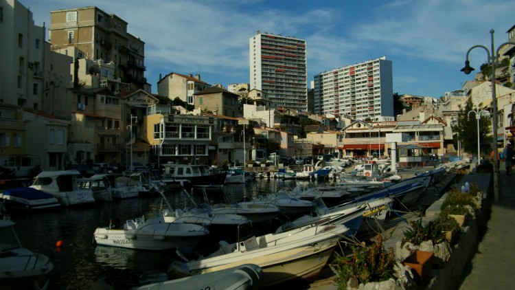 Fonds d'cran Voyages : Europe France > Provence-Alpes-Cte d'Azur Vallon des Auffes Marseille