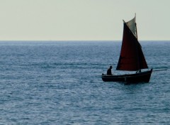 Wallpapers Boats voile rouge