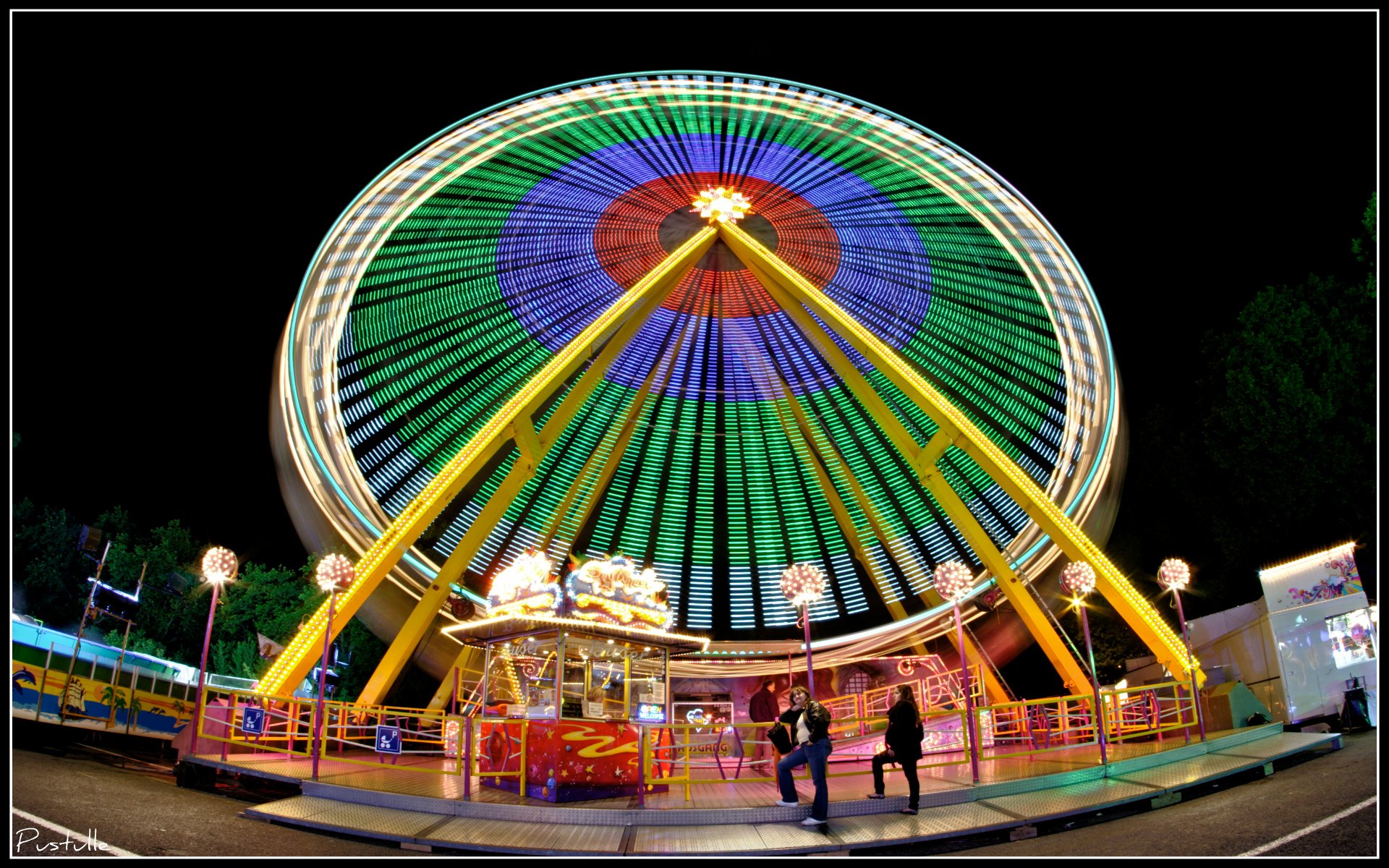 Wallpapers Constructions and architecture Amusement Parks > Funfairs Grande roue