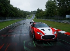 Fonds d'cran Voitures Aston Martin V12 Zagato Racecar