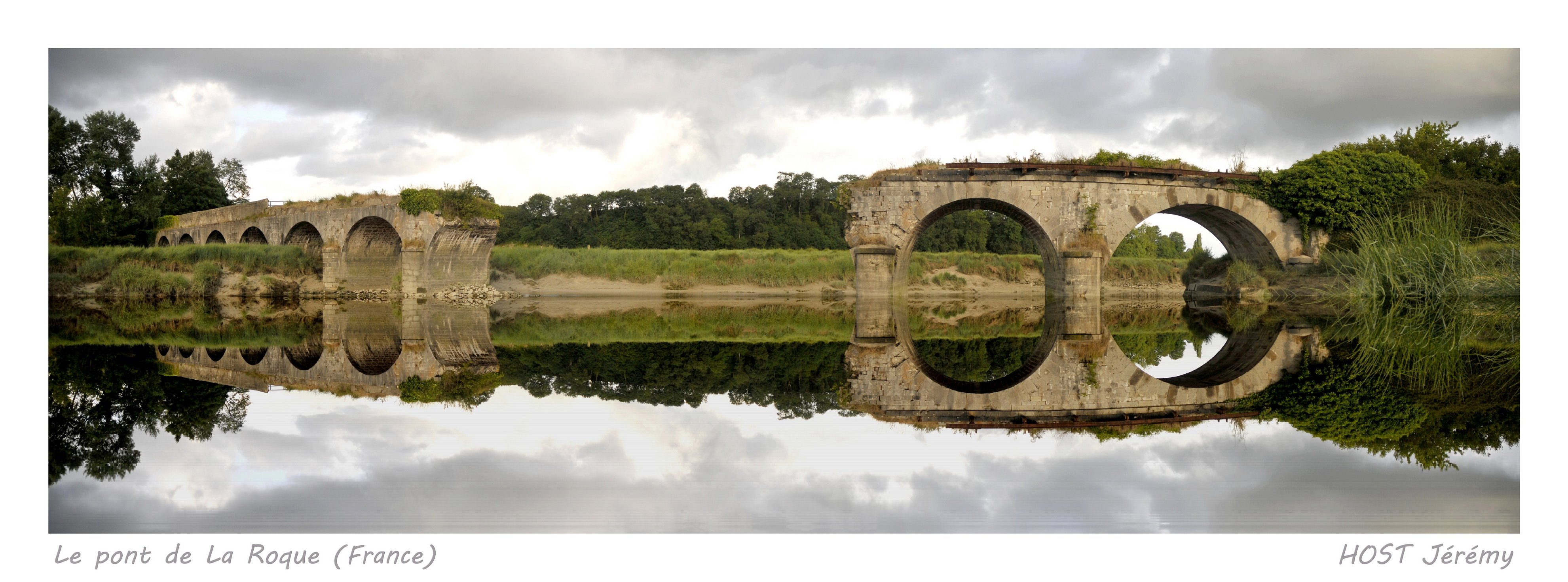 Fonds d'cran Voyages : Europe France > Normandie Le pont de La Roque (reflet rajout)