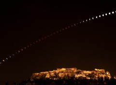 Fonds d'cran Espace Eclipse sur l'acropole