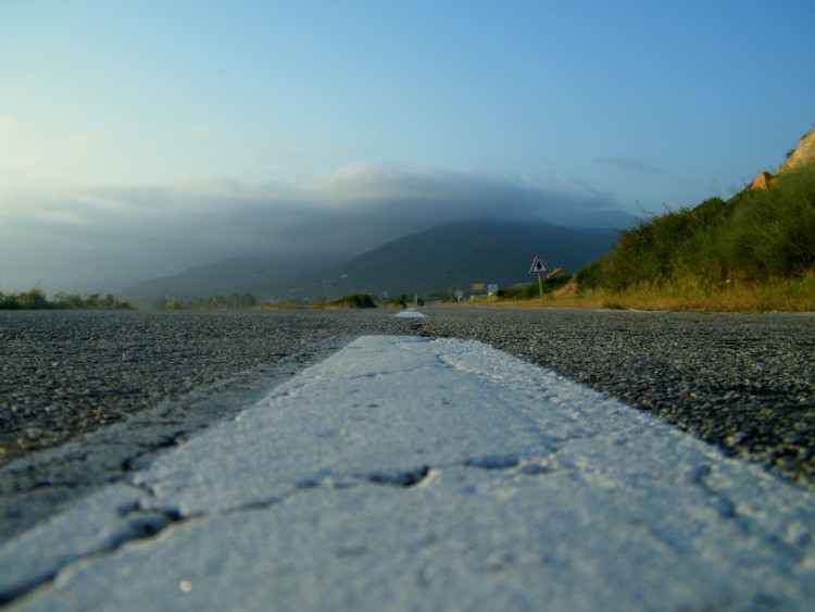 Fonds d'cran Constructions et architecture Routes - Autoroutes on the road