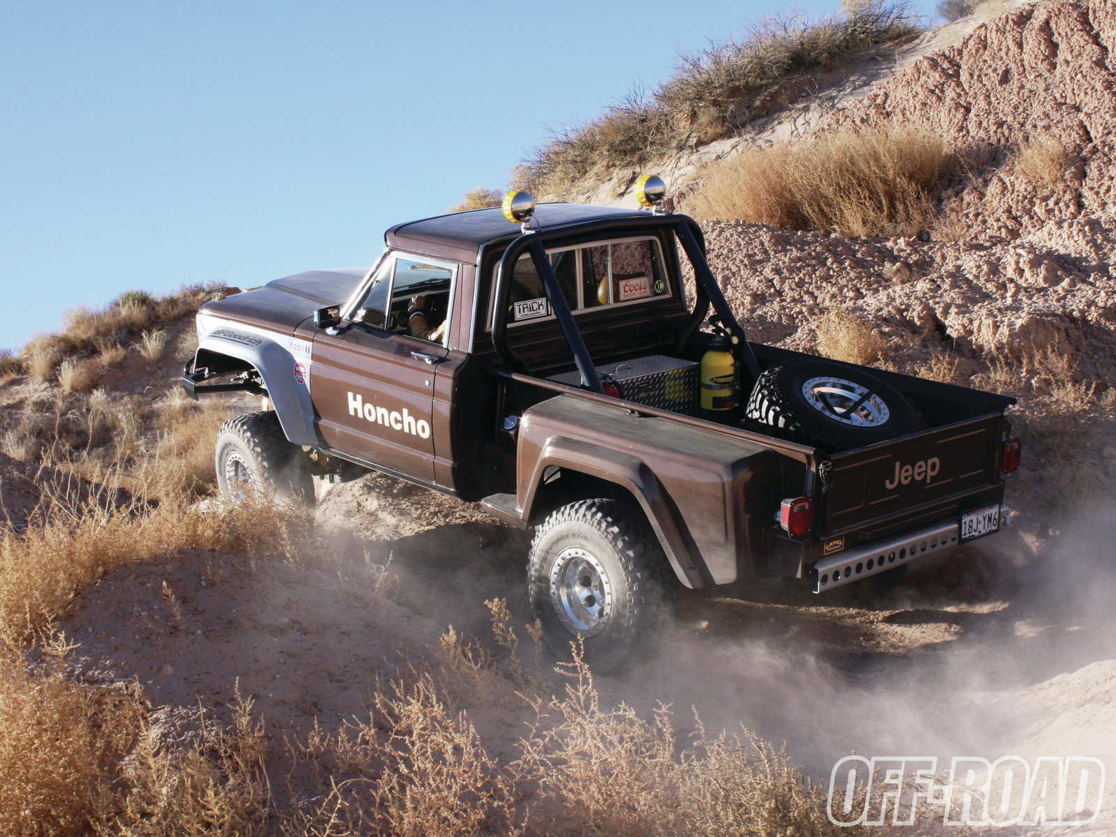 Fonds d'cran Voitures 4x4 jeep honcho j10 (1980)