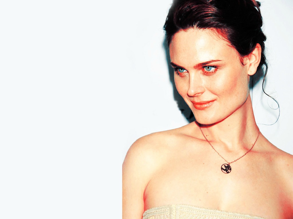 Fonds d'cran Clbrits Femme Emily Deschanel Emily Deschanel