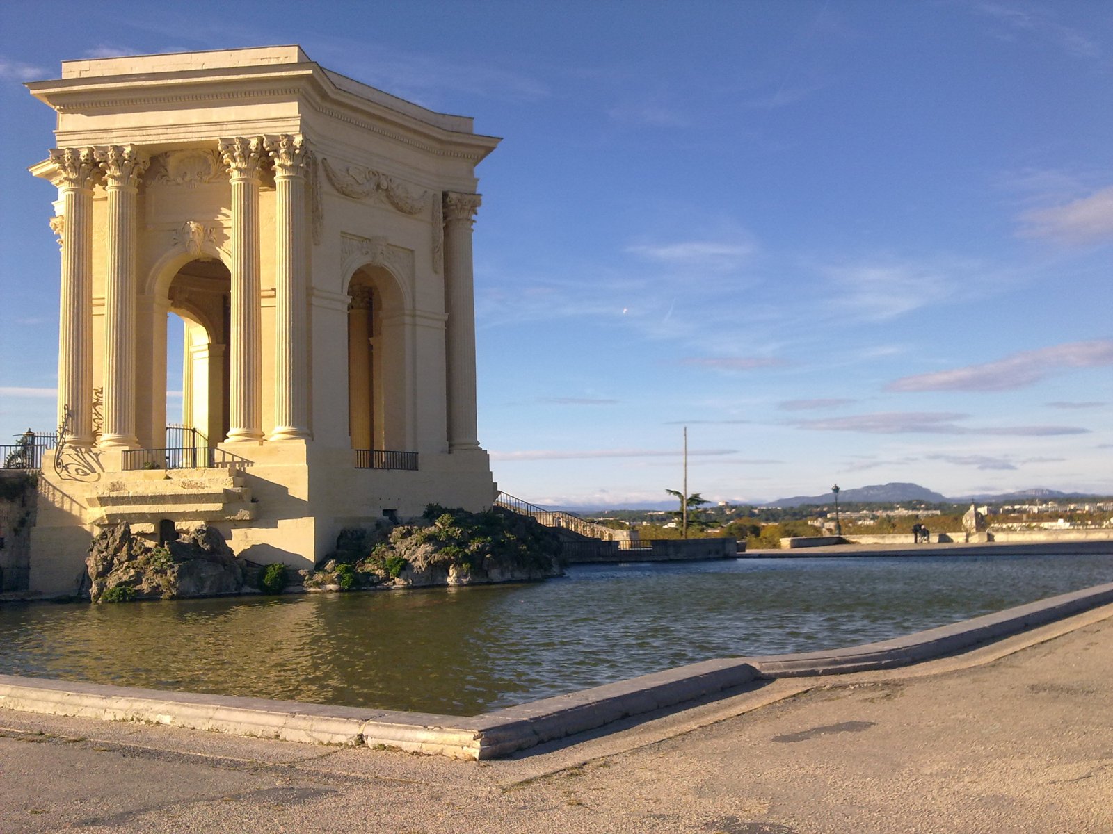 Wallpapers Trips : Europ France > Languedoc-Roussillon Peyrou