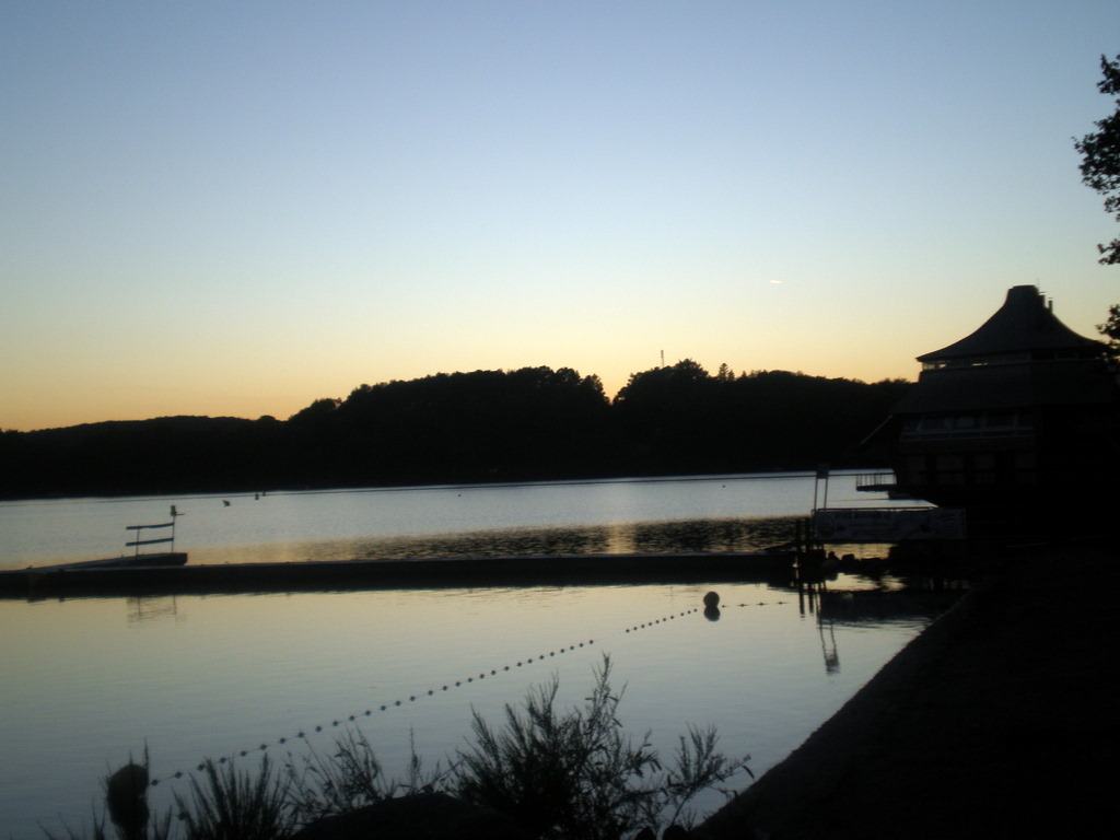 Fonds d'cran Nature Lacs - Etangs Lac des Settons de nuit