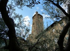 Fonds d'cran Constructions et architecture Chateau dans l'Aveyron