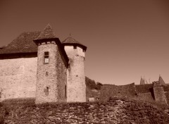 Fonds d'cran Constructions et architecture Chateau a conques dans l'Aveyron