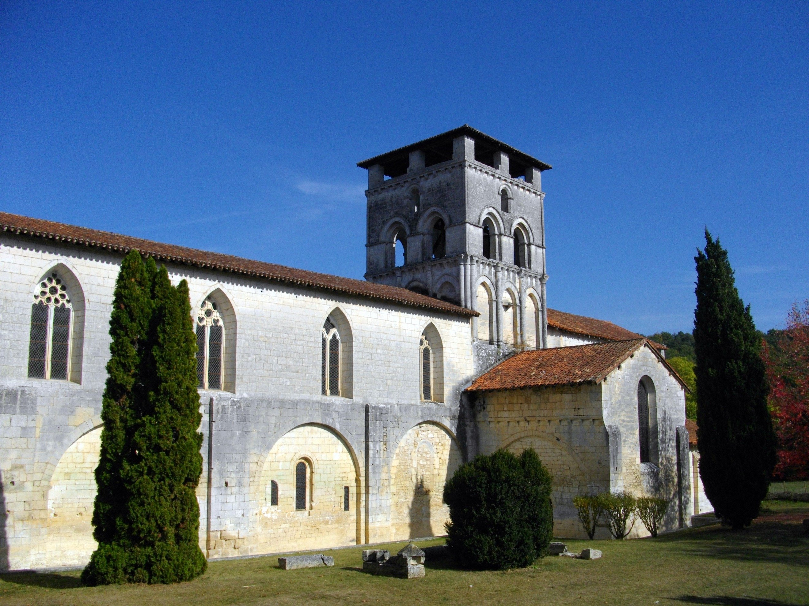 Wallpapers Constructions and architecture Religious Buildings l'abbaye de chancelade