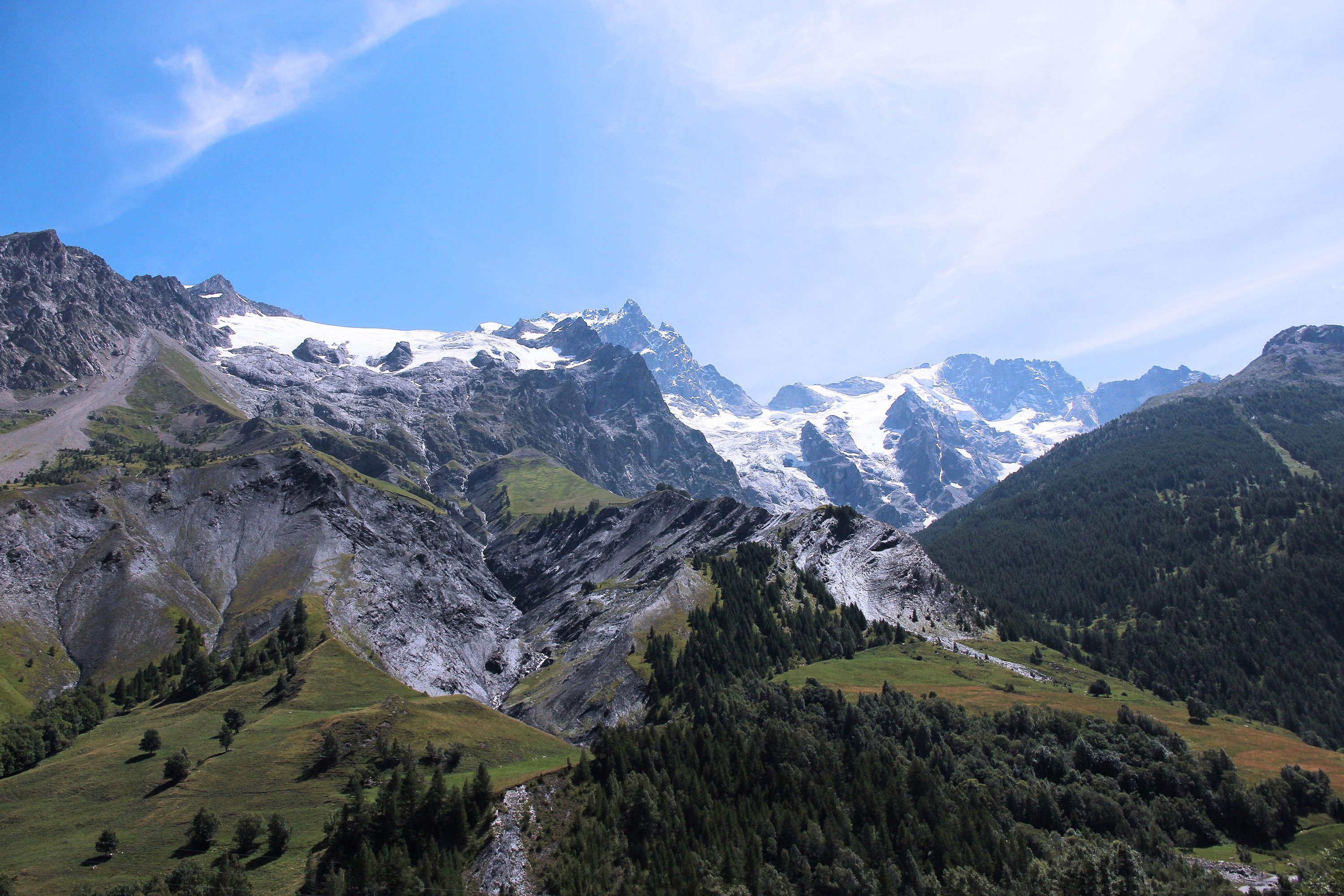 Fonds d'cran Nature Montagnes L'OIsans