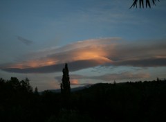 Fonds d'cran Nature Au dessus du Mont Ventoux