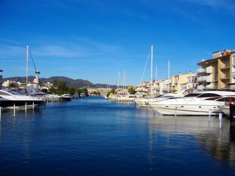 Fonds d'cran Constructions et architecture Ports - Quais Empuriabrava (espagne)