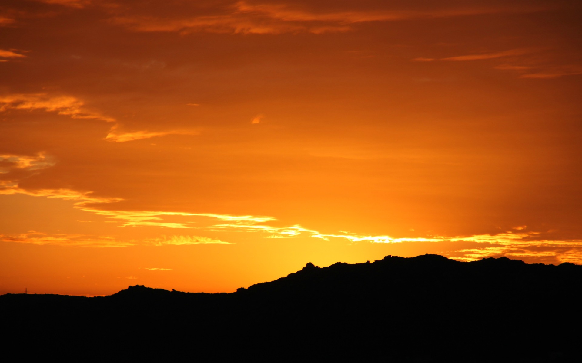 Fonds d'cran Nature Couchers et levers de Soleil Ciel orange