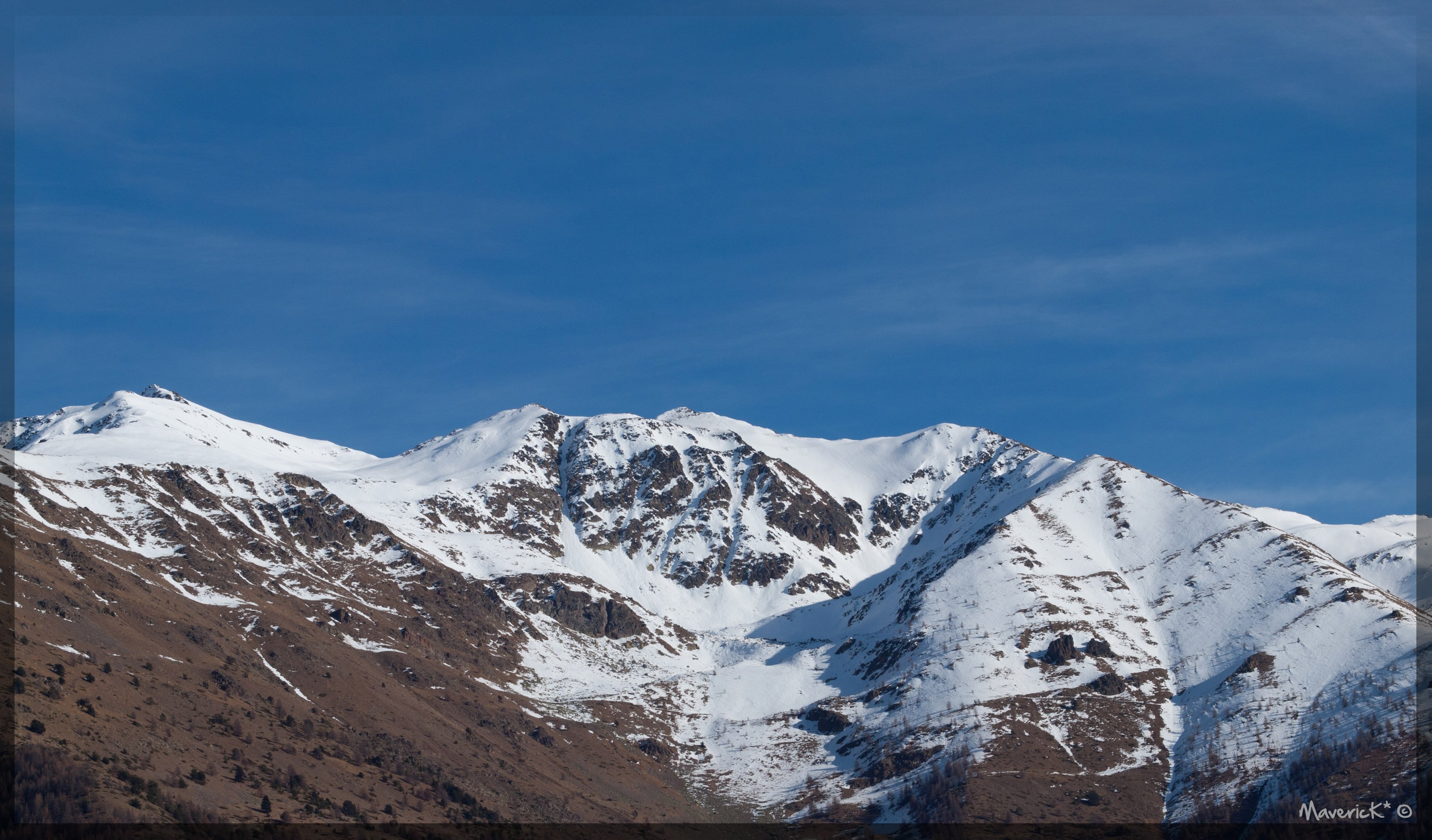 Fonds d'cran Nature Montagnes Sommet