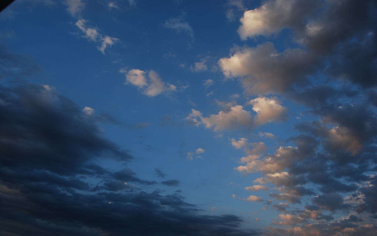 Fonds d'cran Nature Ciel - Nuages Dark side of the clouds