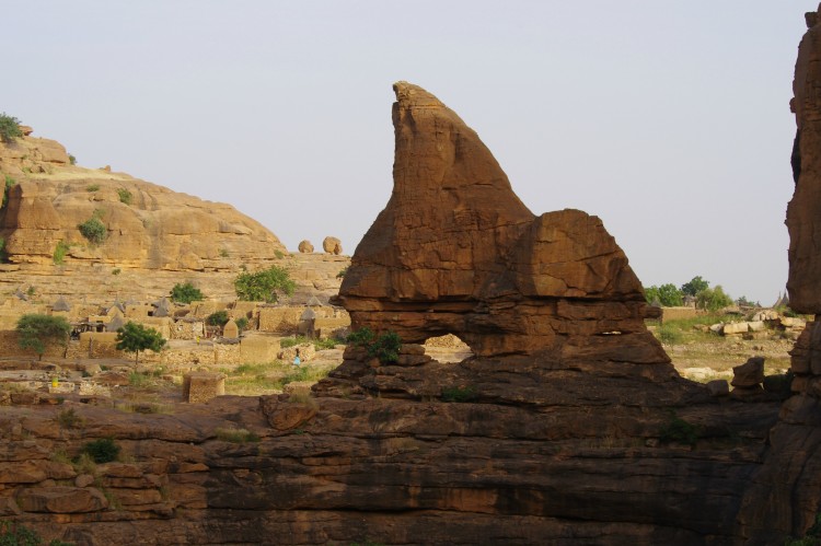 Fonds d'cran Voyages : Afrique Mali falaises de bandiagara