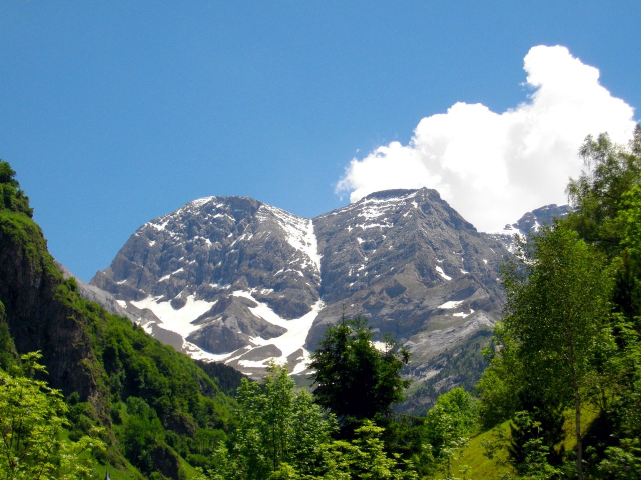 Wallpapers Nature Mountains les pyrnes