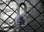 Fonds d'cran Objets Cadenas du Pont-neuve