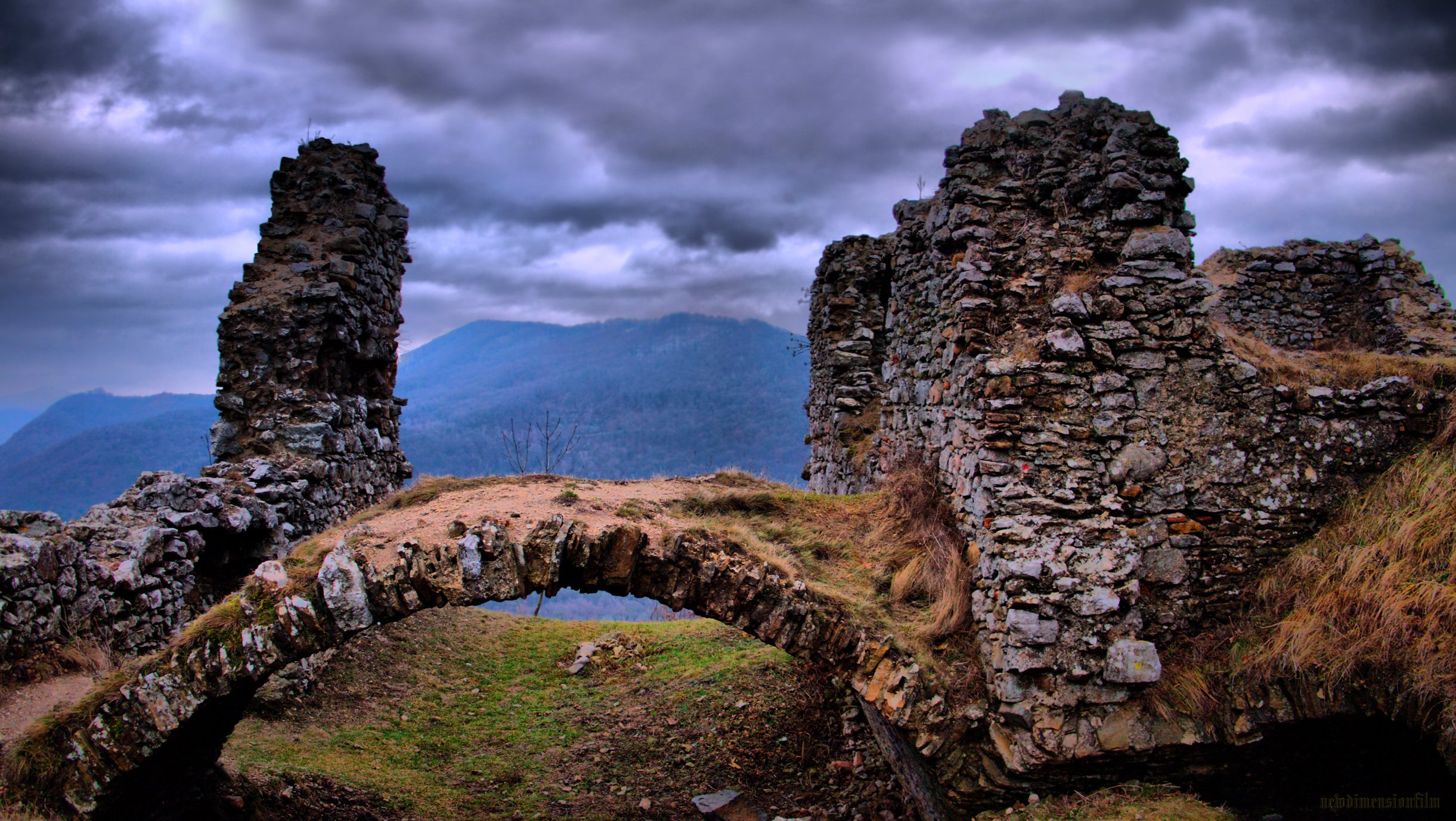 Fonds d'cran Constructions et architecture Ruines - Vestiges Chteau Brekov 1.