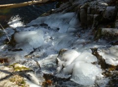 Fonds d'cran Nature cascade fvr2012