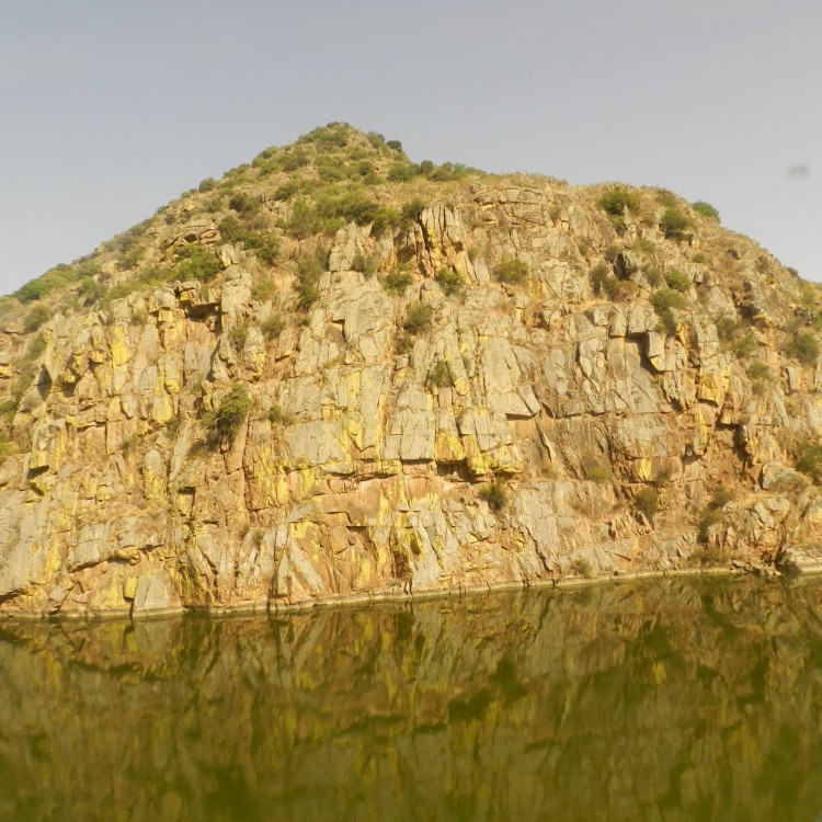 Fonds d'cran Nature Eau - Reflets reflet de rochers