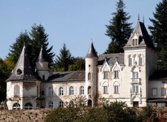  Constructions and architecture chateau de Trmolin ,Loire 42