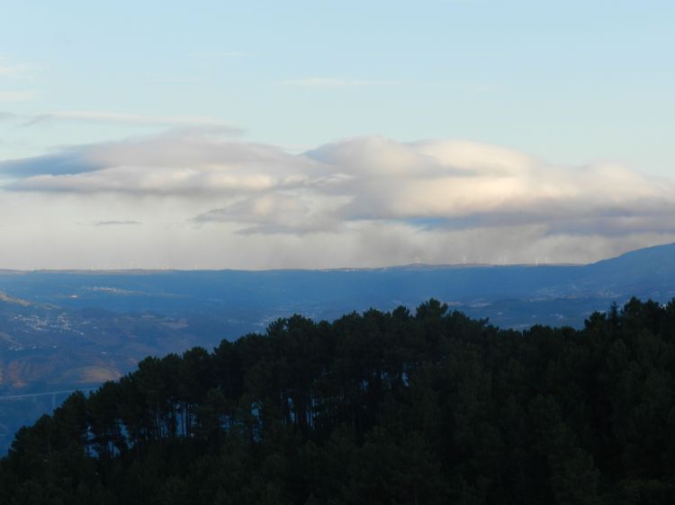 Fonds d'cran Nature Paysages Au loin.