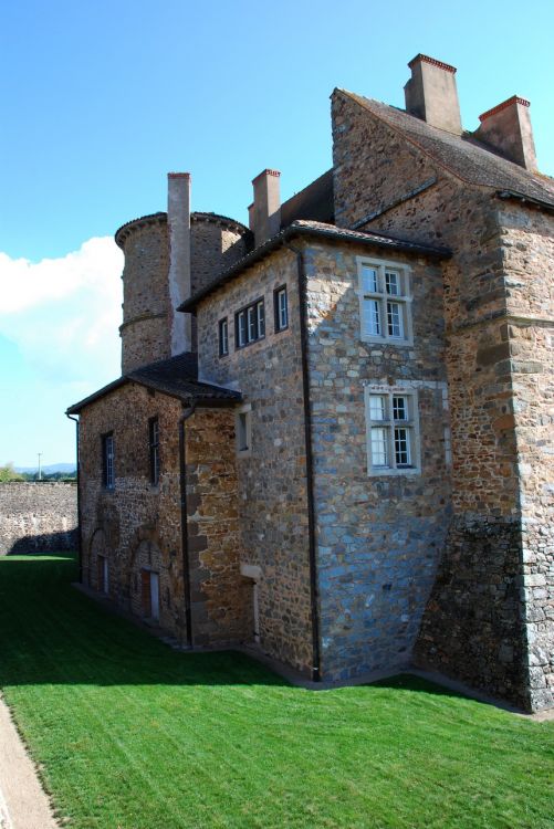 Fonds d'cran Constructions et architecture Chteaux - Palais chateau de saint Marcel de Flines ,Loire 42