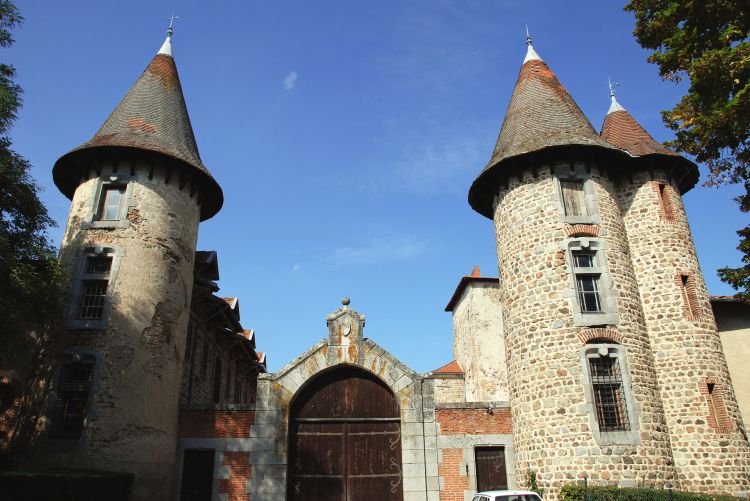 Fonds d'cran Constructions et architecture Chteaux - Palais Chateau de Souternon ,LOIRE 42 