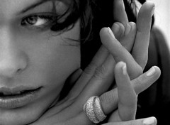  Celebrities Women Milla Jovovich