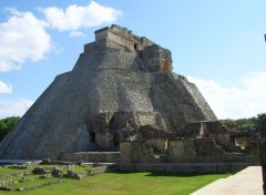  Constructions and architecture Pirmide de Uxmal