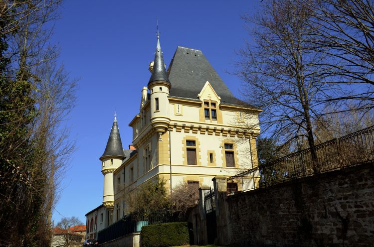 Wallpapers Constructions and architecture Castles - Palace chateau les Bruneaux ,Loire 42