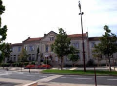  Constructions and architecture Mairie de Moingt ,Loire 42