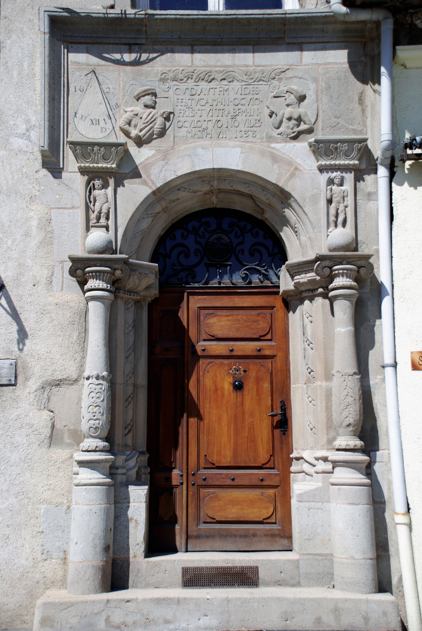 Wallpapers Constructions and architecture Doors - Windows - Porch Porte a st Galmier ,Loire 42