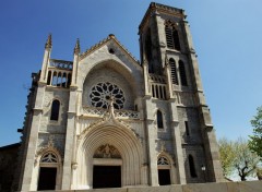  Constructions and architecture Eglise de st Galmier ,Loire 42