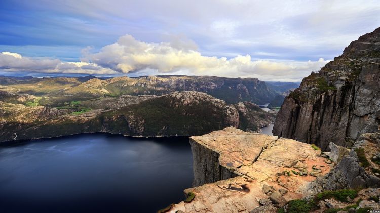 Fonds d'cran Voyages : Europe Norvge Preikestolen