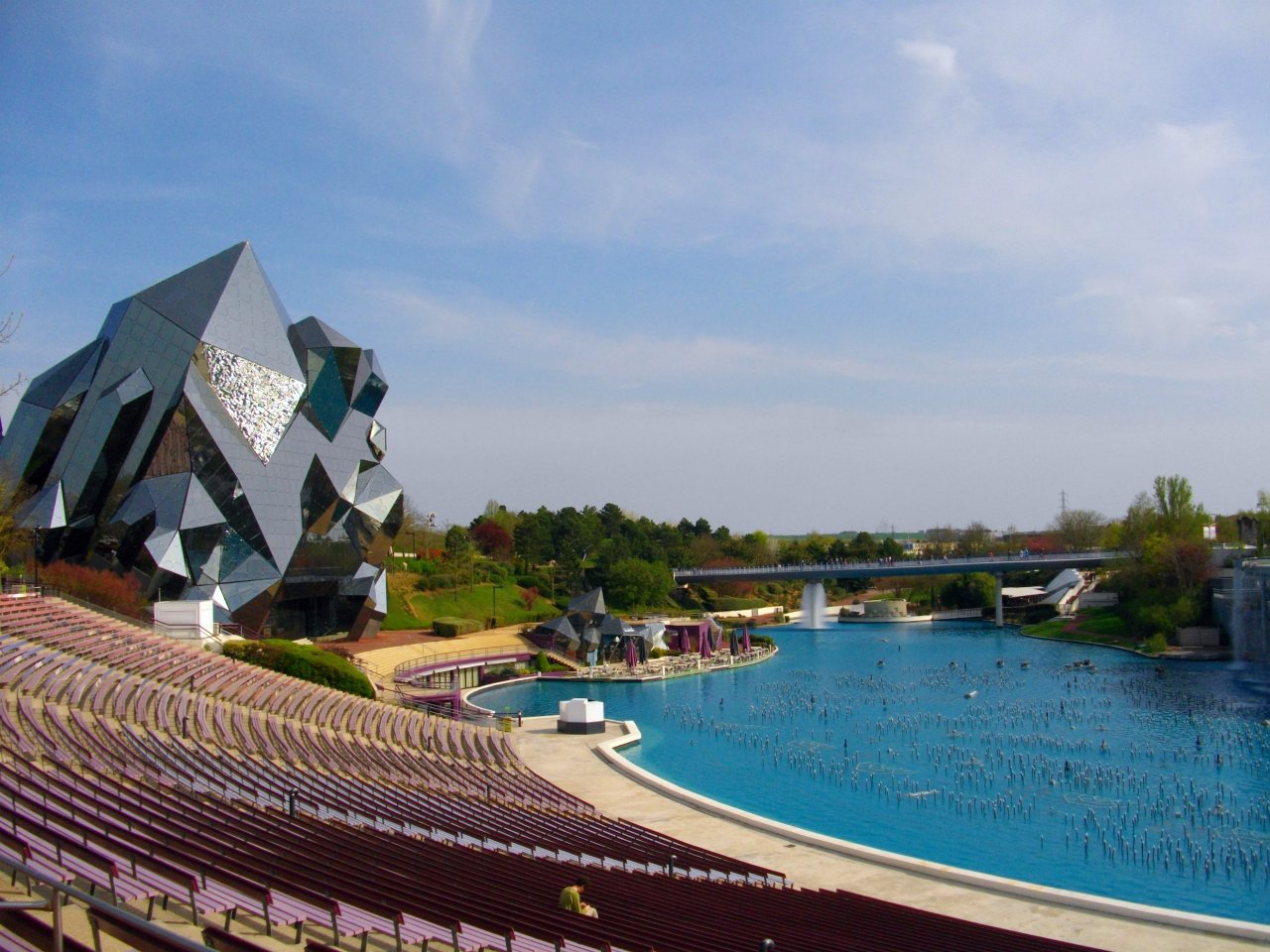 Wallpapers Constructions and architecture Amusement Parks > Futuroscope 